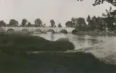 Den gamla stenvalvsbron som byggdes 1881-1882.