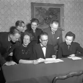 Rapps styrelse. 
Mars 1956.