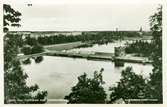 Utsikt över Trollhättan med  Strömkarlsbron