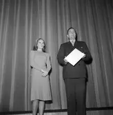 Eva Henning - Ekmans besök på Saga-biografen. November 1944

