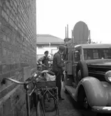 1 oktoberflytt. Reportage för Gefle Dagblad. Den 1 Oktober 1937
