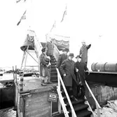 Den 19 februari 1965. Gävle Varv. Sjösättning av båten M/S Tauna.





