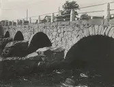 Bro över Alsterån vid Ålems station.
Sedd från sydväst.