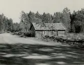 Kansliet, en byggnad från tingets tid i Skill.