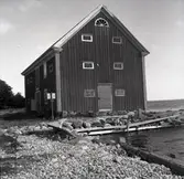 Magasinet vid hamnen.