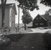 En gårdsmiljö i Yggesbo.