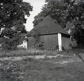 Paviljong vid infarten.