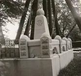 Gravvård vid Arby kyrka.