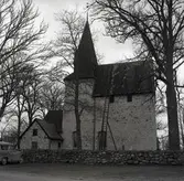 Motiv av Hossmo kyrka.