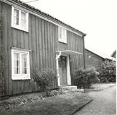 Södra långsidan av gamla byggnaden.