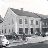 Kullzénska huset i korsningen Kaggensgatan-Norra Långgatan.