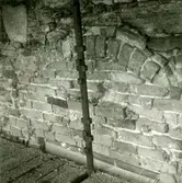 Nordöstra fyrkanten
5. Bottenvåningen, östra väggen.