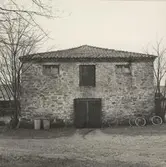 Berga bruksgård.

Stenhus, från öster.