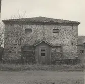 Berga bruksgård.

Stenhus, från öster.