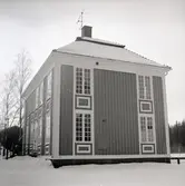 Biblioteket, före detta stationen.