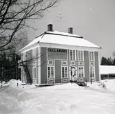 Biblioteket, före detta stationen.