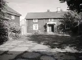 Kringbyggd ölandsgård.