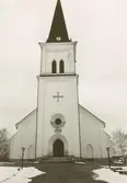 Exteriör av Virserums kyrka.