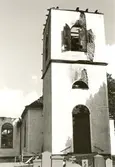Hälleberga kyrka brandskadad 1976-10-18.