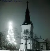 Fliseryds kyrka vid jultid.