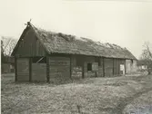 Ladugård vid prästgården.