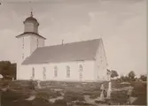Torslunda kyrka under restaureringen 1928.