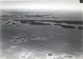 Flygfoto över skärgård utanför Ålems socken,  taget 1935.
