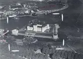 Flygfoto över Kalmar slott och Barlastholmen.