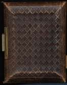 Text på albumets insida: Sture Wijk. Minne av morbror Alfred Julaftonen 1885.