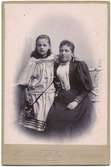 Gertrud och moster Klara 1896.