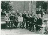 Klassfoto från Tullbroskolan, tidigt 1900-tal.
Foto: Karl Wassberg, Borås.