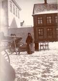 Stortorget mars 1896. Fru Hagman.