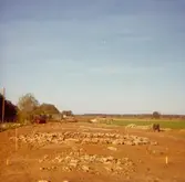 Utgrävning pågår vid ett gravfält i Folkeslunda.