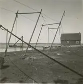 Fiskeredskap och ekonomibyggnad i Ragnabo.