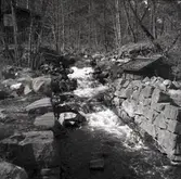 Hyttan. Lämningar efter Gladhammars kopparhytta. 1954.