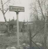 Länsgränsen vid Åtvidabergsvägen, 1954.