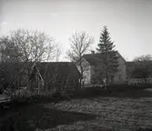 Bostadshus och loftbod i Söregärde.