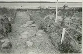Schakt C-D från sydost. Detta schakt upptogs tvärs över  skansen. Foto från sydost.