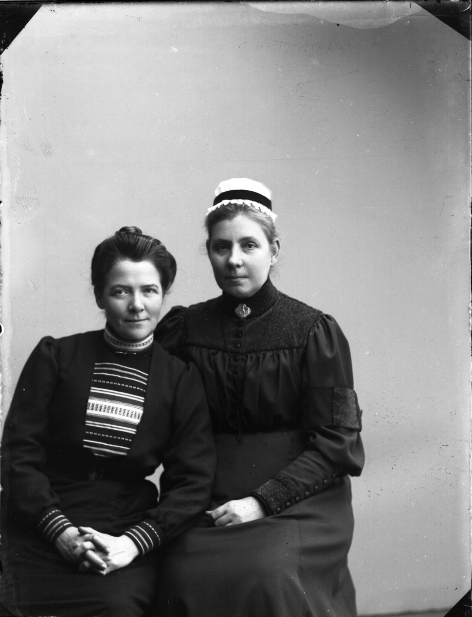 Calla Helena Sundbeck, Miss Ester Magnusson from Stockholm and photographer Calla Sundbeck.