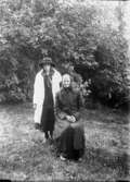 Stentorpet, Västorp. Karin Andersson med sin mor Anna som var soldat Heds dotter.