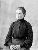 Ateljébild av okänd kvinna.