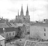 Innergården till Jupiter 15, Skolgatan 9 t.v.