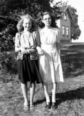 Eira och norska Karin 1945.