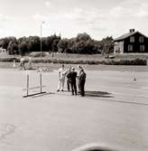 Bilden tagen vid Centralföreningens parkering för iordningställande inför manöverprov.
Kungsbacken i bakgrunden.
