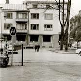 Bilden tagen från Hushållningssällskapets trappa vid tiden för högertrafikens början.