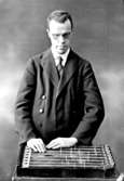 Axel Rosenberg, 1891-1929.
Evangelist o sångare.
Se boken: 