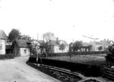 Karin Bäckström f. 1880 drev fotoateljé på Vasagatan 5 i Töreboda. Hon tog över den av sin far Thure Bäckström, som hade etablerat firman 1886, och hon drev den mellan 1896 -1916.
Karin Bäckström gifte sig år 1917 med John Knape.