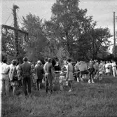 Thure Elgåsen. f. 26/6-1910. d. 6/9-1985. 
Tivedenkännare, konsthantverkare, scoutledare och hembygdsföreningsman. 
Övrig information se personarkiv i Västergötlands museum, Skara.