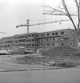 Sjukhusbygget.
Fastigheten Sälgen 19. Skara sjukhem 1966-1988 och vårdcentral från 1970.
