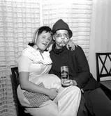 Skara. 
Möhippa på Järnvägshotellet 21.9.1964.